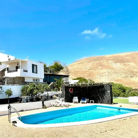 Apartment Estupendo Apartamento B, Con Wifi Y Vista A Piscina Y Oceano